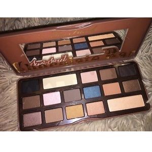 Too faced semi sweet chocolate pallet